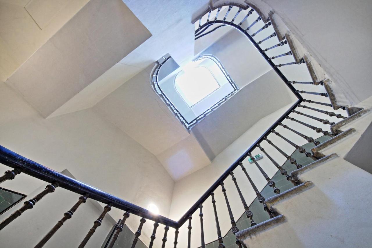 Rose Antique Apartment Praga Zewnętrze zdjęcie