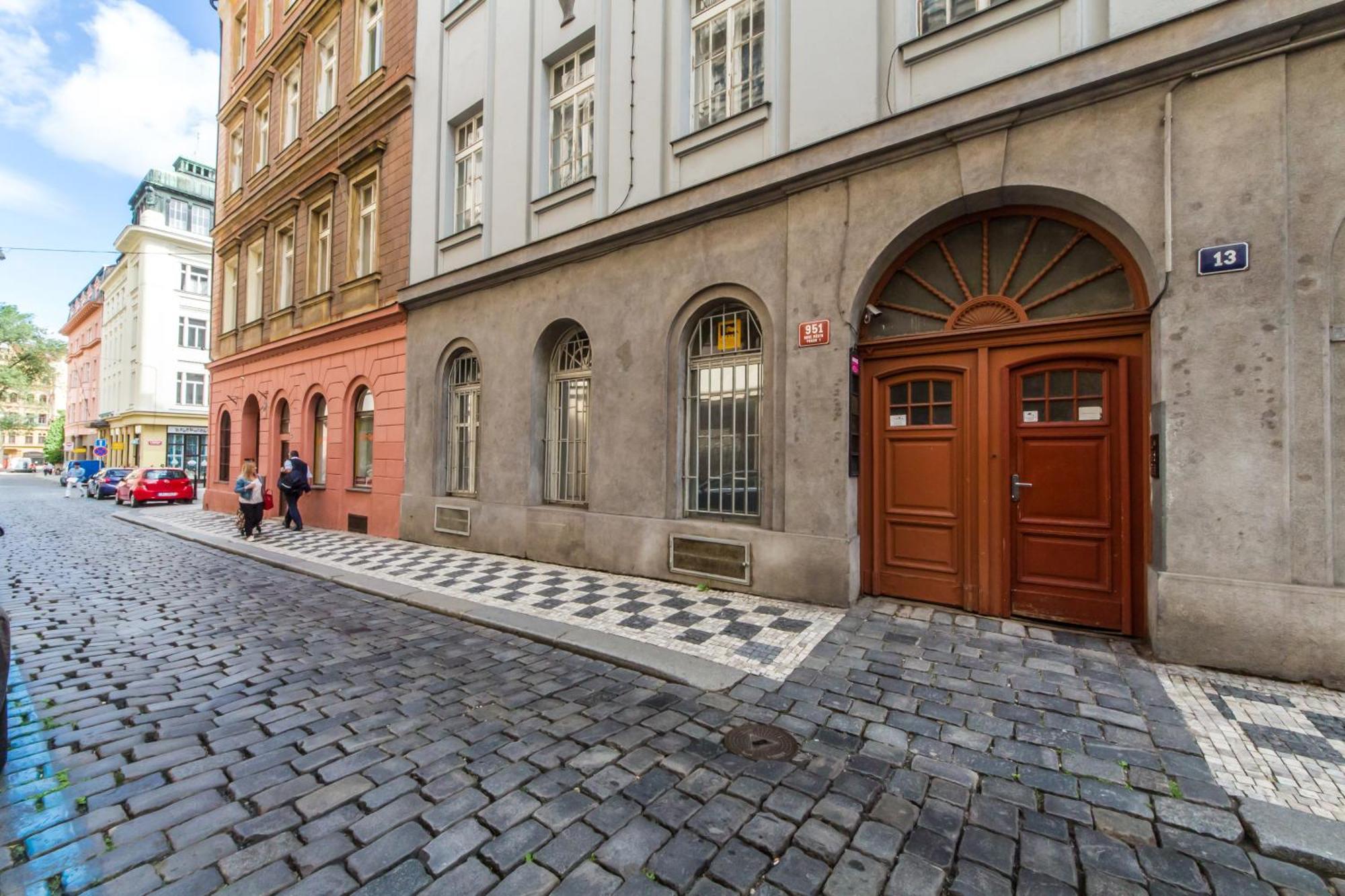 Rose Antique Apartment Praga Zewnętrze zdjęcie