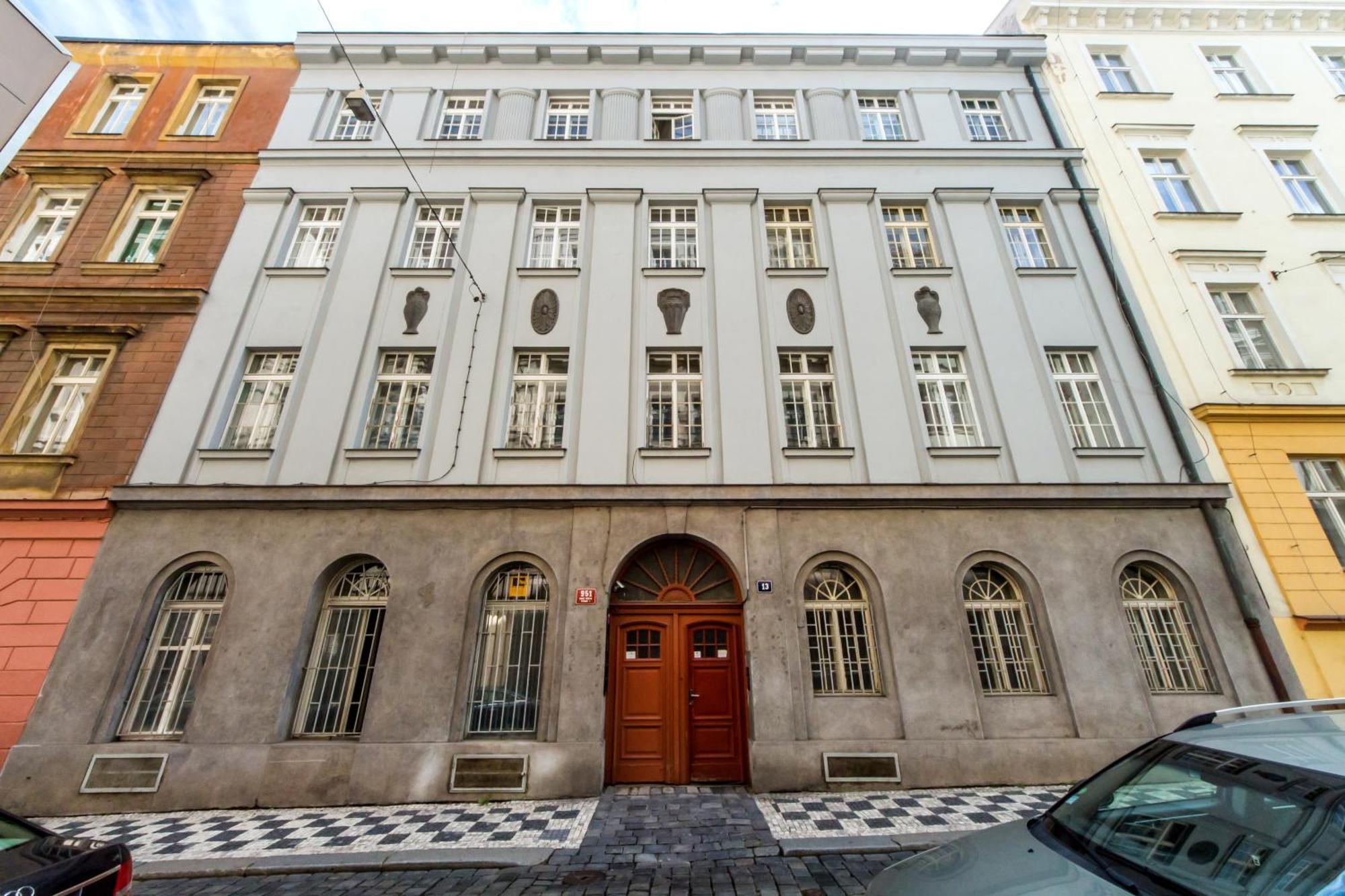 Rose Antique Apartment Praga Zewnętrze zdjęcie